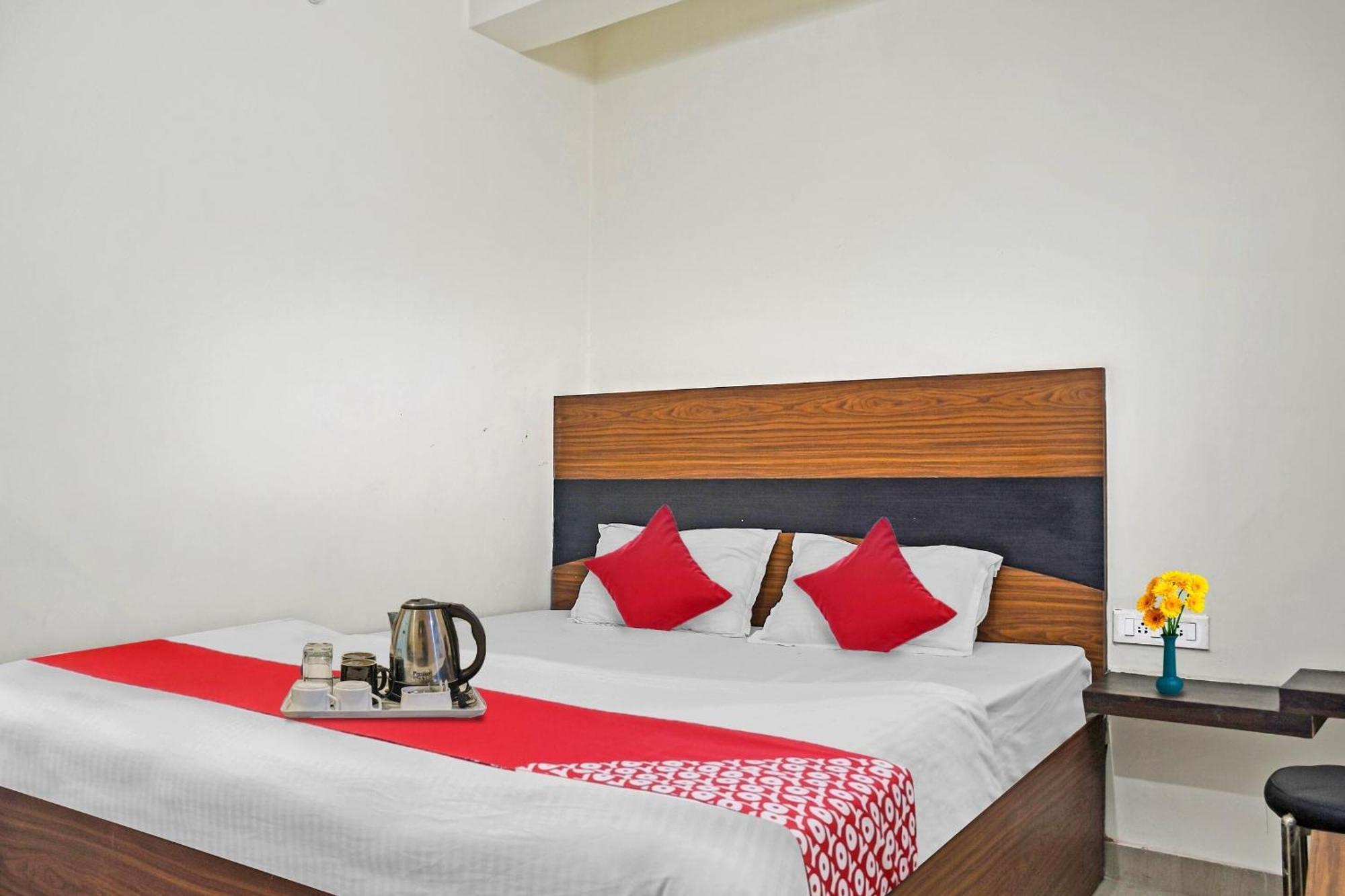Flagship Classic Guest House Shillong Exterior photo